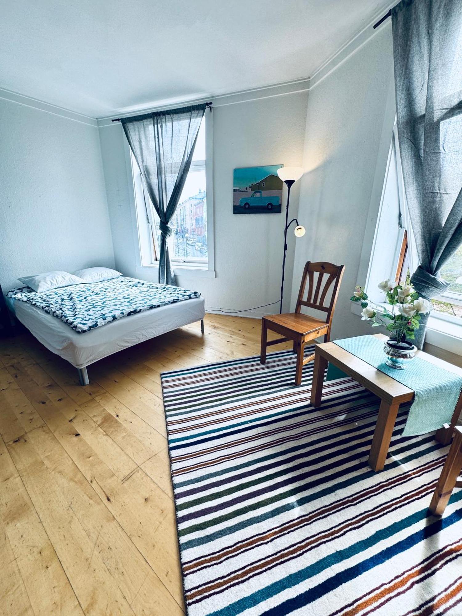 Relaxed Living No 02 Historic